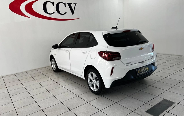 imagem-https://www.socarrao.com.br/sc-vehicle-images-prod/2835224/1785246694228-a3dcc193-8787-4a37-841e-7586cb2e7c83.jpg