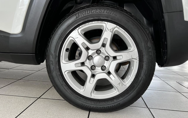 imagem-https://www.socarrao.com.br/sc-vehicle-images-prod/2835230/1785356139056-cf9ed52f-1868-4eb4-b409-dcbbc8755c29.jpg