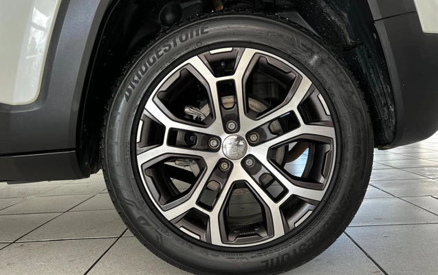 imagem-https://www.socarrao.com.br/sc-vehicle-images-prod/2835310/1785436624314-9477886c-b29b-4940-8aa9-09222b6bbe84.jpg