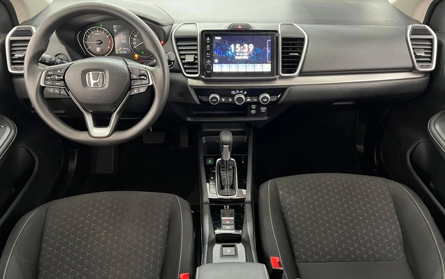 imagem-https://www.socarrao.com.br/sc-vehicle-images-prod/2835644/1785353979791-2b9bc09b-cb7b-4d0b-b4c5-4c5f0d6f203d.jpg