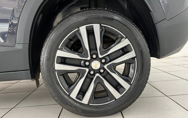 imagem-https://www.socarrao.com.br/sc-vehicle-images-prod/2835652/1790074117439-883f8114-2966-4653-bc08-1747cc8e6cf8.jpg
