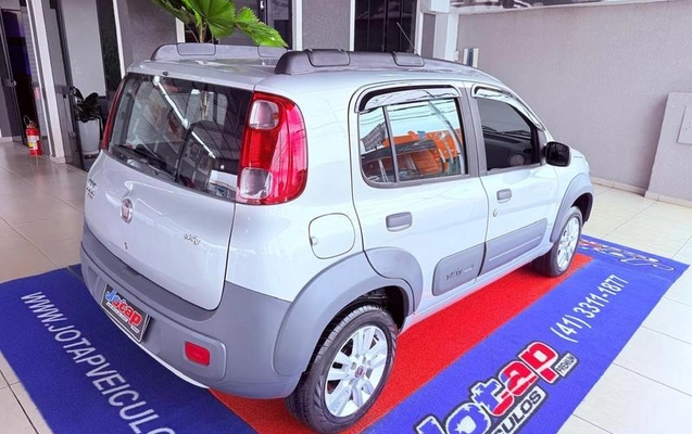 imagem-https://www.socarrao.com.br/sc-vehicle-images-prod/2835782/1785876875101-8250812_10_B_27a547b34b.jpeg