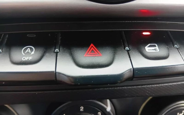 imagem-https://www.socarrao.com.br/sc-vehicle-images-prod/2835783/1784923719802-8311896_20_B_a53789a0ab.jpeg