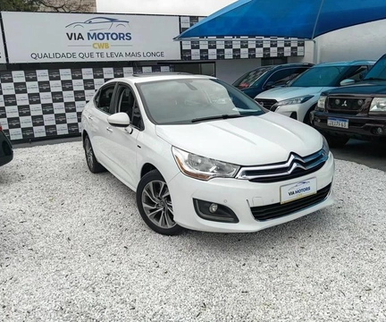 Citroën C4 Lounge 2016 Branco — foto 1 de 3
