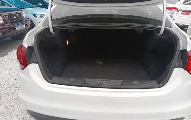 imagem-https://www.socarrao.com.br/sc-vehicle-images-prod/2835800/1787080344799-8311864_6_B_086506b865.jpeg