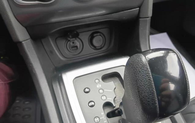 imagem-https://www.socarrao.com.br/sc-vehicle-images-prod/2835800/1787080344814-8311864_16_B_aae99a8373.jpeg