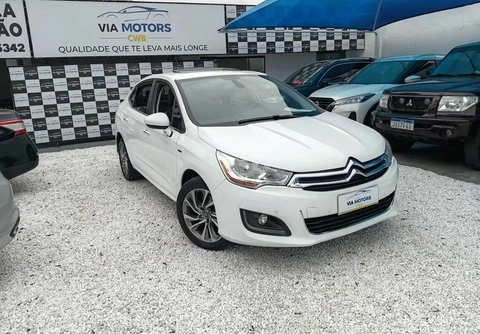 Citroën C4 Lounge 2016 Branco — foto 1 de 3