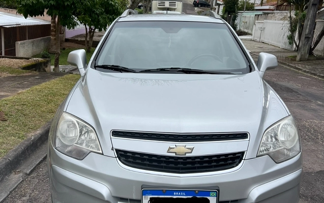 imagem-https://www.socarrao.com.br/sc-vehicle-images-prod/2835943/1785268230895-SU1HXzg4MjAuSlBFRw.JPEG