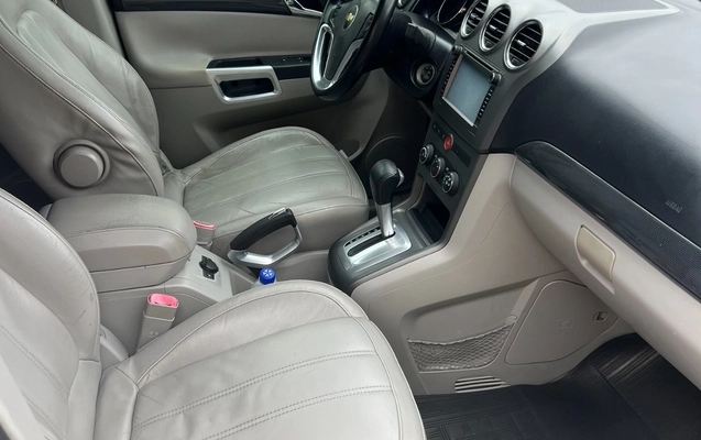 imagem-https://www.socarrao.com.br/sc-vehicle-images-prod/2835943/1785268232374-SU1HXzg4MzYuSlBFRw.JPEG