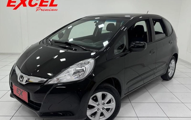 imagem-https://www.socarrao.com.br/sc-vehicle-images-prod/2836153/1788443195585-8312038_1_B_f5e6946f48.jpeg