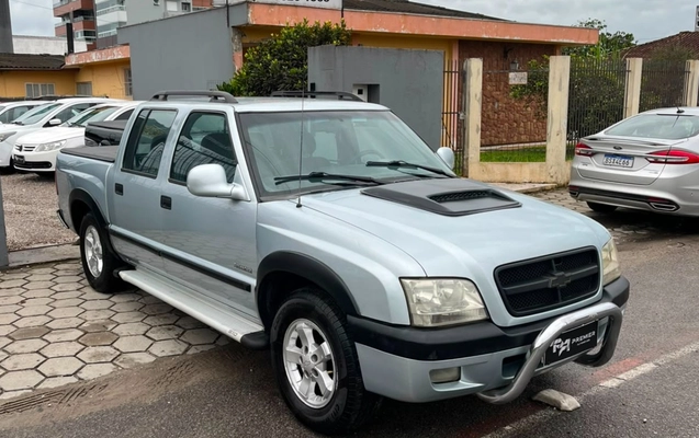 imagem-https://www.socarrao.com.br/sc-vehicle-images-prod/2836562/1784912722998-V2hhdHNBcHAgSW1hZ2UgMjAyNi0wNy0yMiBhdCAxNS41MC4yNSAoMSkuanBlZw.jpeg