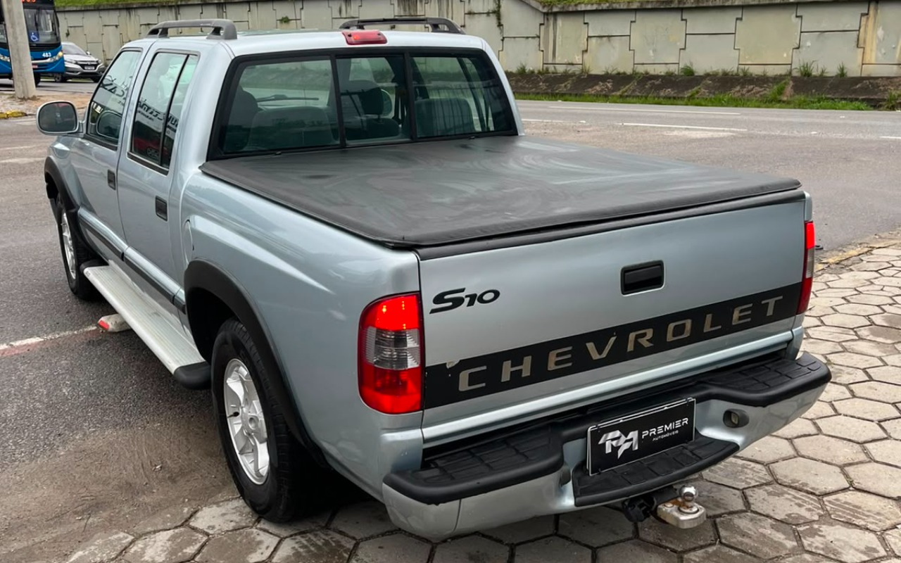 imagem-https://www.socarrao.com.br/sc-vehicle-images-prod/2836562/1784912723220-V2hhdHNBcHAgSW1hZ2UgMjAyNi0wNy0yMiBhdCAxNS41MC4yNSAoNCkuanBlZw.jpeg