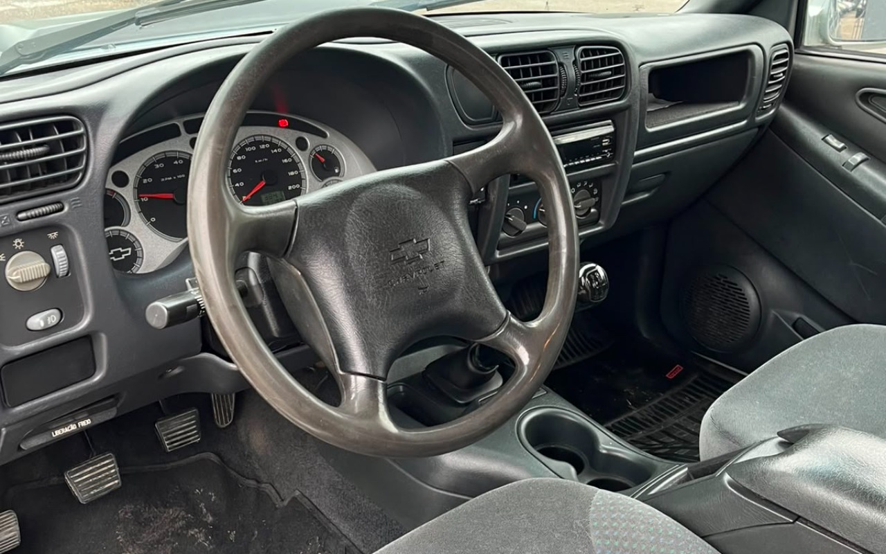 imagem-https://www.socarrao.com.br/sc-vehicle-images-prod/2836562/1784912723370-V2hhdHNBcHAgSW1hZ2UgMjAyNi0wNy0yMiBhdCAxNS41MC4yNiAoMSkuanBlZw.jpeg