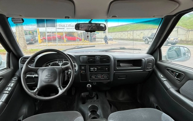 imagem-https://www.socarrao.com.br/sc-vehicle-images-prod/2836562/1784912723602-V2hhdHNBcHAgSW1hZ2UgMjAyNi0wNy0yMiBhdCAxNS41MC4yNi5qcGVn.jpeg