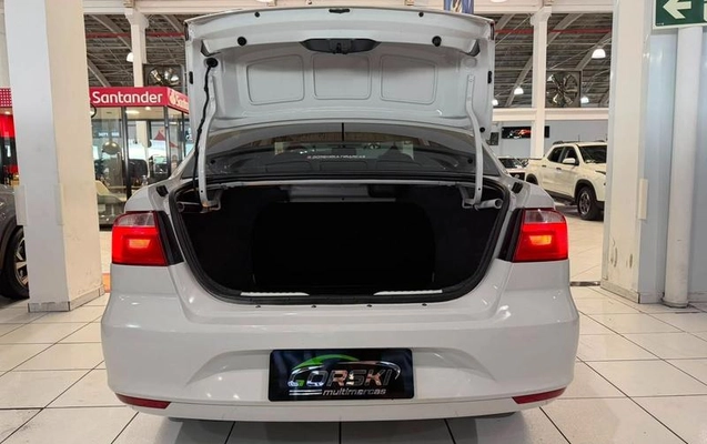 imagem-https://www.socarrao.com.br/sc-vehicle-images-prod/2836750/1789076983868-8285006_15_B_d9889fb035.jpeg