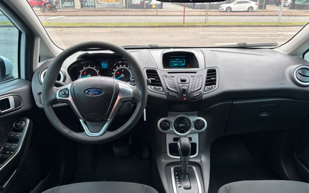 imagem-https://www.socarrao.com.br/sc-vehicle-images-prod/2836816/1784913762493-V2hhdHNBcHAgSW1hZ2UgMjAyNi0wNy0yNCBhdCAxMy40My40OS5qcGVn.jpeg