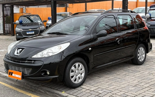 imagem-https://www.socarrao.com.br/sc-vehicle-images-prod/2836888/1784914018746-V2hhdHNBcHAgSW1hZ2UgMjAyNi0wNy0yNCBhdCAxMy40Ni4yOCAoMikuanBlZw.jpeg
