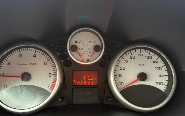 imagem-https://www.socarrao.com.br/sc-vehicle-images-prod/2836888/1784914019056-V2hhdHNBcHAgSW1hZ2UgMjAyNi0wNy0yNCBhdCAxMy40Ni4yOS5qcGVn.jpeg