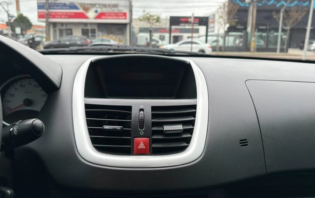 imagem-https://www.socarrao.com.br/sc-vehicle-images-prod/2836888/1784914019333-V2hhdHNBcHAgSW1hZ2UgMjAyNi0wNy0yNCBhdCAxMy40Ni4zMS5qcGVn.jpeg