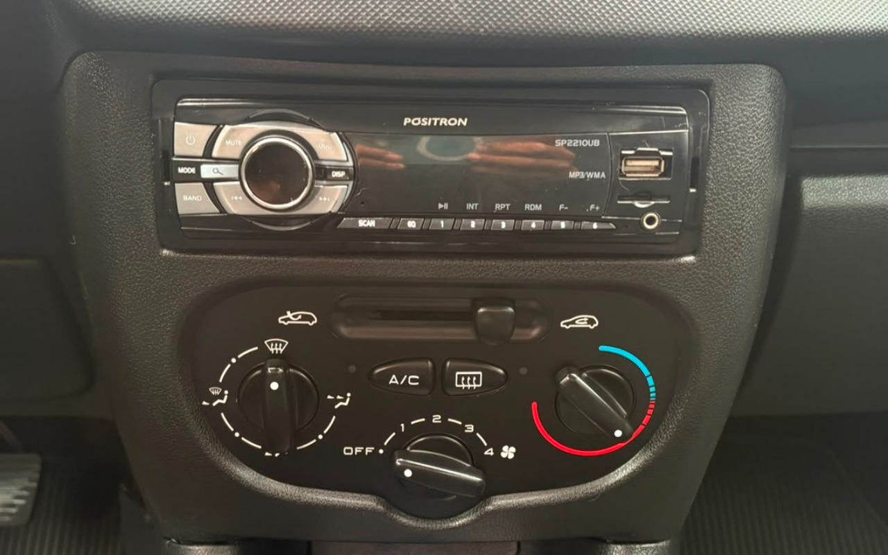 imagem-https://www.socarrao.com.br/sc-vehicle-images-prod/2836888/1784914019438-V2hhdHNBcHAgSW1hZ2UgMjAyNi0wNy0yNCBhdCAxMy40Ni4zMSAoMSkuanBlZw.jpeg