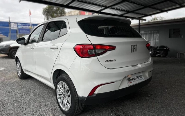imagem-https://www.socarrao.com.br/sc-vehicle-images-prod/2837121/1786973108346-8307600_8_B_5695b8ba87.jpeg