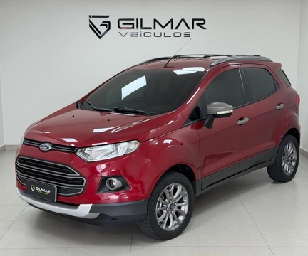 Ford EcoSport 2015 Vermelho — foto 1 de 3