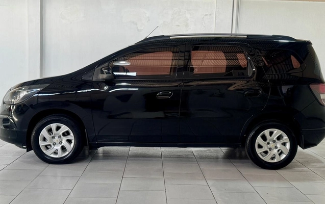 imagem-https://www.socarrao.com.br/sc-vehicle-images-prod/2837173/1784915117846-259e3be7f07ac1a8f164c99c88efa1ff_big.jpeg