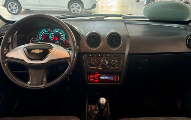 imagem-https://www.socarrao.com.br/sc-vehicle-images-prod/2837177/1784915122956-45e5bf9f3001d9d20b5b012bd55b01af_big.jpeg