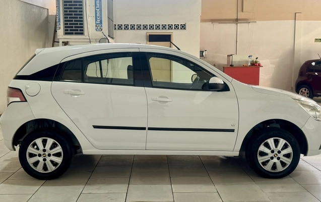 imagem-https://www.socarrao.com.br/sc-vehicle-images-prod/2837179/1784915124807-87ffec3a833154a792b131569ff10e88_big.jpeg