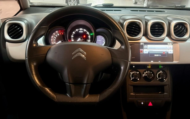 imagem-https://www.socarrao.com.br/sc-vehicle-images-prod/2837181/1784915126343-32b8f389ab57c45a4cb4365e1cde9dff_big.jpeg