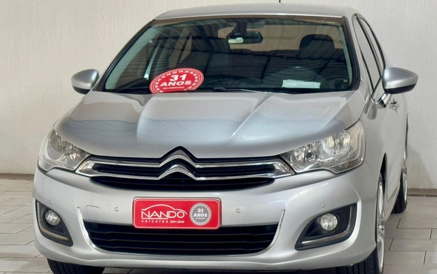 imagem-https://www.socarrao.com.br/sc-vehicle-images-prod/2837182/1784915127092-eca0ea800c7b61b4a67b83844e3e65a4_big.jpeg