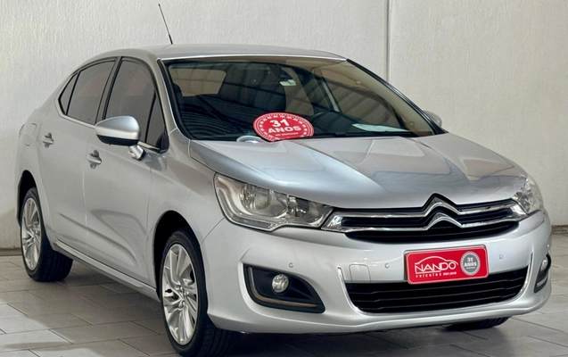 imagem-https://www.socarrao.com.br/sc-vehicle-images-prod/2837182/1784915127093-c2d038fbe39bac7dda672c1610168d63_big.jpeg