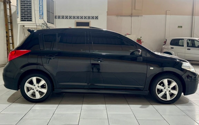 imagem-https://www.socarrao.com.br/sc-vehicle-images-prod/2837209/1784915152523-91a60c48b9b261f807052db1755e9c89_big.jpeg