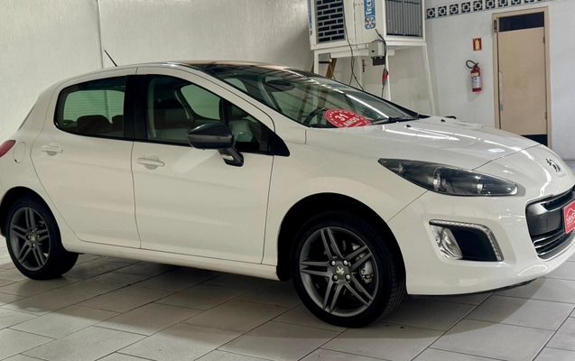 imagem-https://www.socarrao.com.br/sc-vehicle-images-prod/2837213/1784915157268-906da228a35240e4b6dc9635c5ba118f_big.jpeg