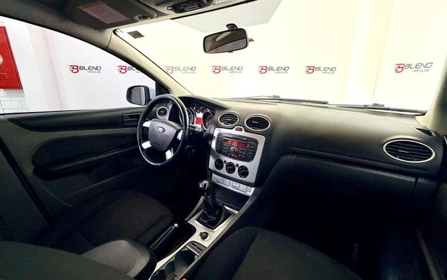 imagem-https://www.socarrao.com.br/sc-vehicle-images-prod/2837307/1785848542744-8312300_8_B_3c2047046e.jpeg