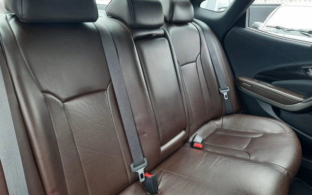 imagem-https://www.socarrao.com.br/sc-vehicle-images-prod/2837456/1784916139265-V2hhdHNBcHAgSW1hZ2UgMjAyNi0wNy0yNCBhdCAxNC40Mi40MyAoMSkuanBlZw.jpeg