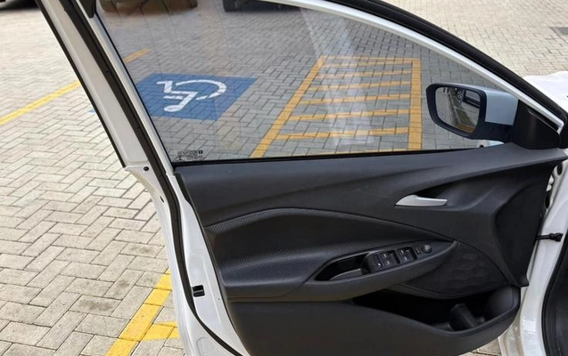 imagem-https://www.socarrao.com.br/sc-vehicle-images-prod/2837526/1788614349557-8309811_7_B_6933b588cf.jpeg