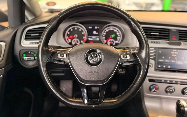 imagem-https://www.socarrao.com.br/sc-vehicle-images-prod/2837544/1789669935553-8307336_8_B_d987fedb13.jpeg