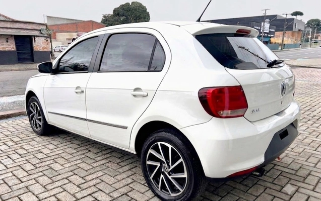 imagem-https://www.socarrao.com.br/sc-vehicle-images-prod/2837559/1784916718970-MTIzLmpwZw.jpg