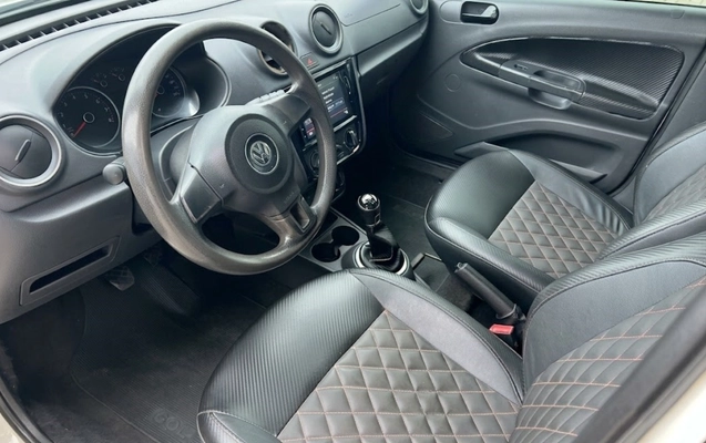 imagem-https://www.socarrao.com.br/sc-vehicle-images-prod/2837559/1784916719367-NTYuanBn.jpg