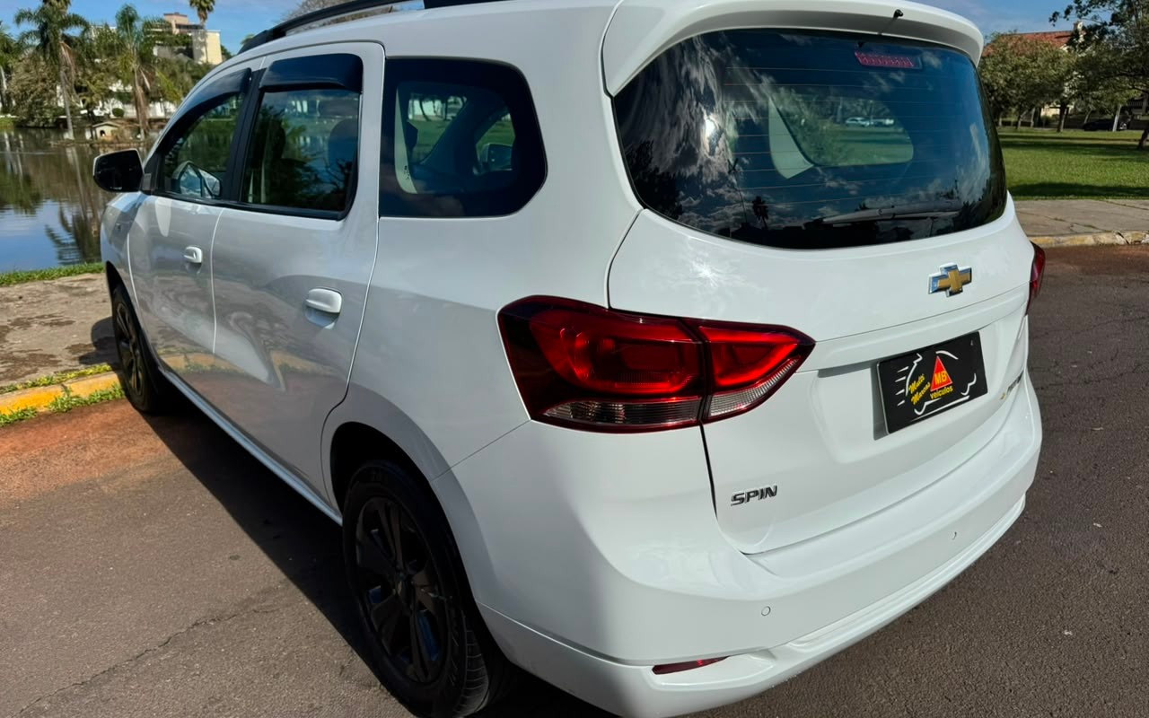 imagem-https://www.socarrao.com.br/sc-vehicle-images-prod/2837599/1784916903659-V2hhdHNBcHAgSW1hZ2UgMjAyNi0wNy0yNCBhdCAxNC40OS4xMiAoMSkuanBlZw.jpeg