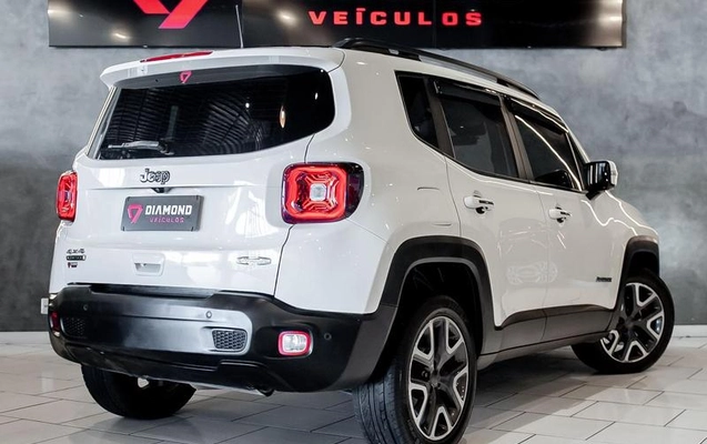 imagem-https://www.socarrao.com.br/sc-vehicle-images-prod/2837722/1784917330829-7295688_24_B_3673339e6f.jpeg