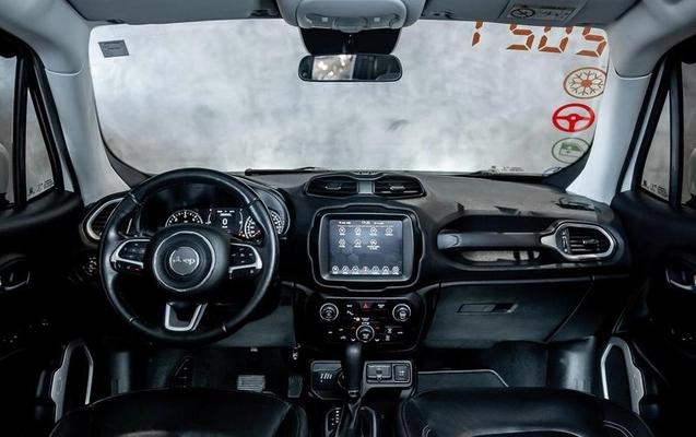 imagem-https://www.socarrao.com.br/sc-vehicle-images-prod/2837722/1784917330832-7295688_13_B_36f153dd9d.jpeg