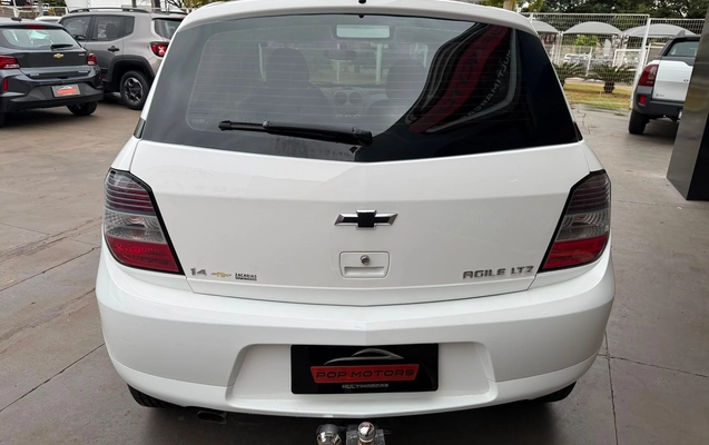 imagem-https://www.socarrao.com.br/sc-vehicle-images-prod/2837779/1788273481195-f3f808f729f34708b3c173a8e9c89ab5_1784916951378.jpg