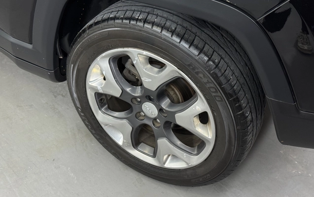 imagem-https://www.socarrao.com.br/sc-vehicle-images-prod/2837790/1784917683148-54337daa-9801-4831-8b29-3df3a8d624cb.jpg