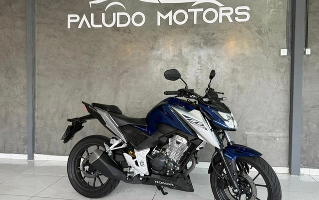 imagem-https://www.socarrao.com.br/sc-vehicle-images-prod/2837810/1789334384157-8312564_5_B_83b976f6e1.jpeg