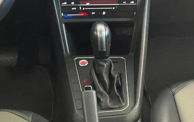 imagem-https://www.socarrao.com.br/sc-vehicle-images-prod/2837811/1789770997815-OdaBIFjvcCcW3jM84bRxaWK7fgR0GqfM.jpg