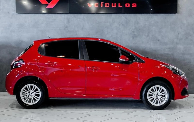 imagem-https://www.socarrao.com.br/sc-vehicle-images-prod/2837828/1784917793870-7985554_30_B_d35125eb47.jpeg