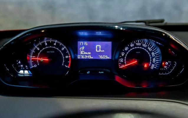 imagem-https://www.socarrao.com.br/sc-vehicle-images-prod/2837828/1784917793872-7985554_17_B_ebfba9d6d1.jpeg
