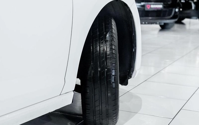 imagem-https://www.socarrao.com.br/sc-vehicle-images-prod/2837847/1784917821217-8241357_31_B_3426bcc5f5.jpeg